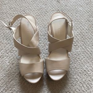 Beautiful tan girly heels